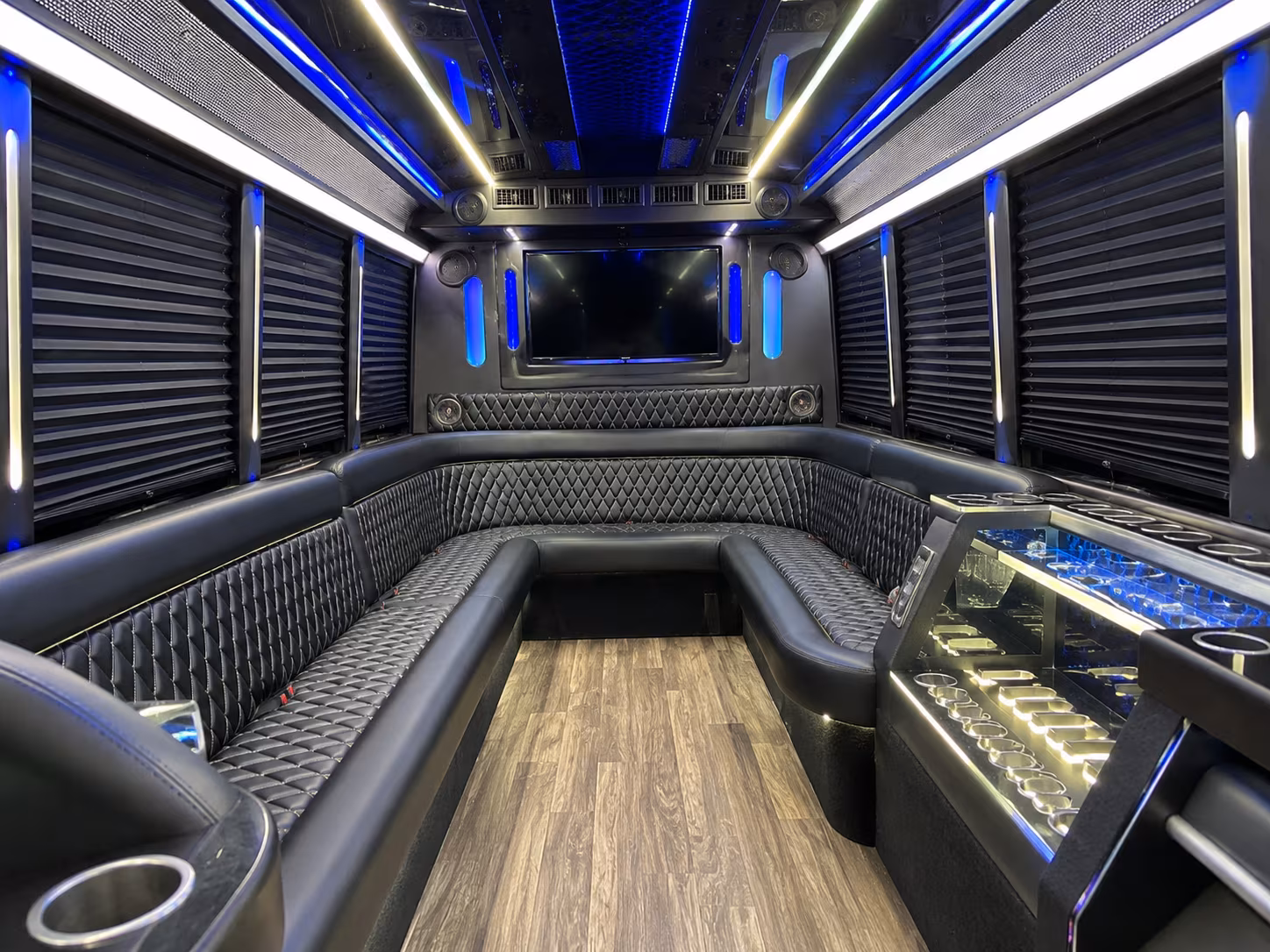 huntington beach corporate retreat shuttle bus rentals