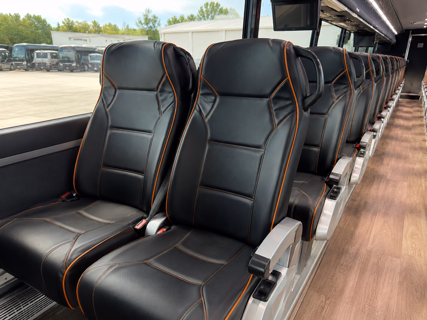private charter buses for layovers in huntington beach