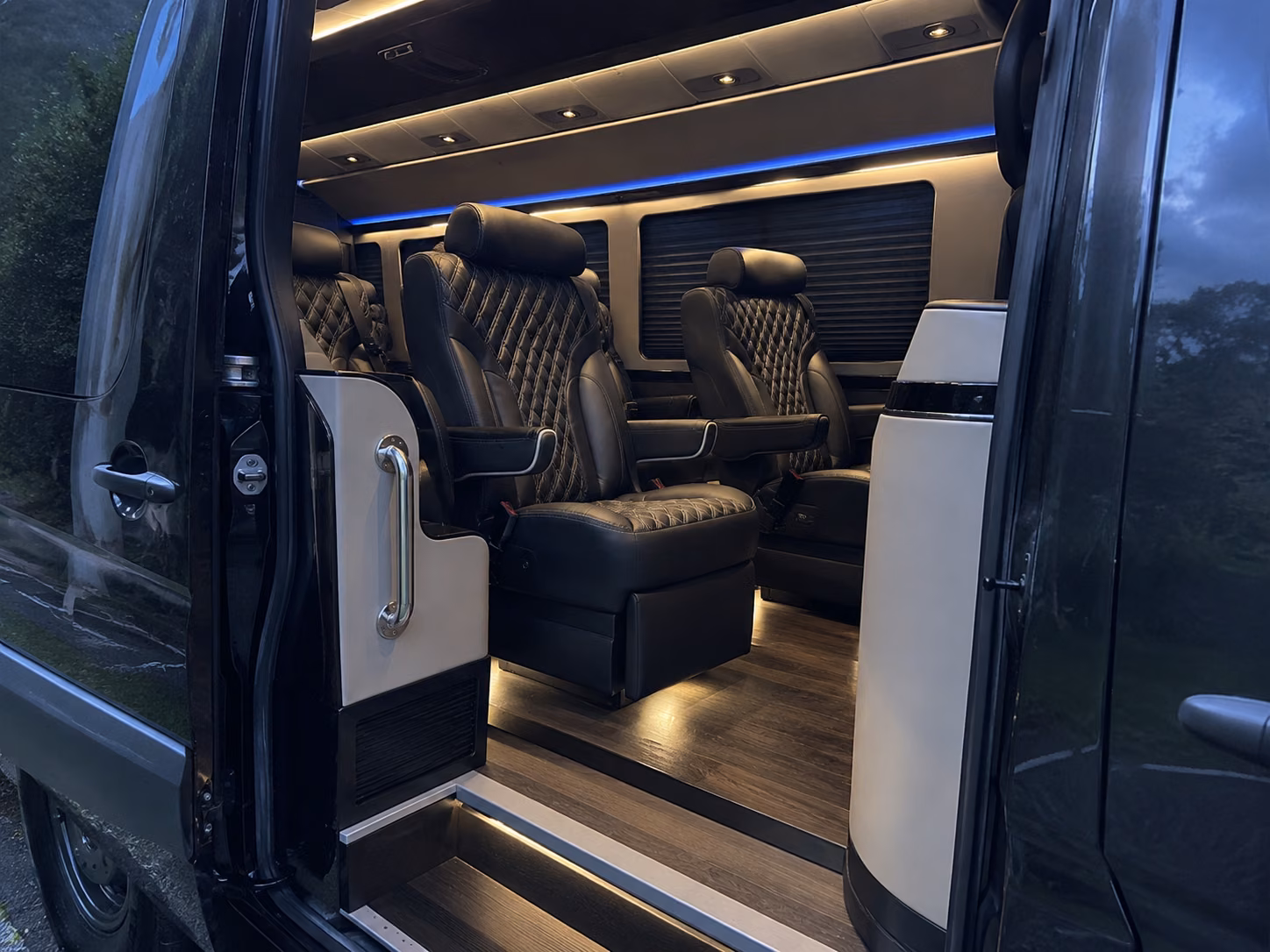 wine event transportation from huntington beach to callaway vineyard winery